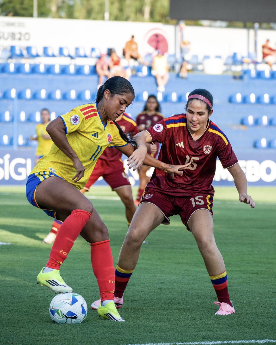 VICTORIA CAFETERA 💛💙❤️: Con gol de Maithe López, La Selección Colombia 🇨🇴 ¡DERROTÓ! 1-0 a Venezuela 🇻🇪 por la Fecha 3 en el CONMEBOL #Sub20Fem 

🔸La 'tricolor' buscará frente a Uruguay 🇺🇾 (10/2), su clasificación al hexagonal final.