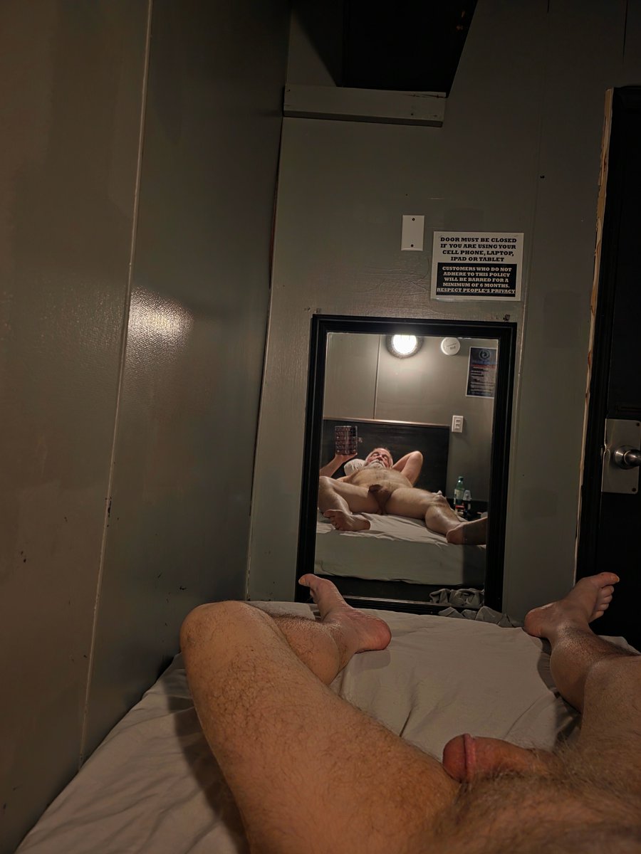 Beejeebopper tweet media