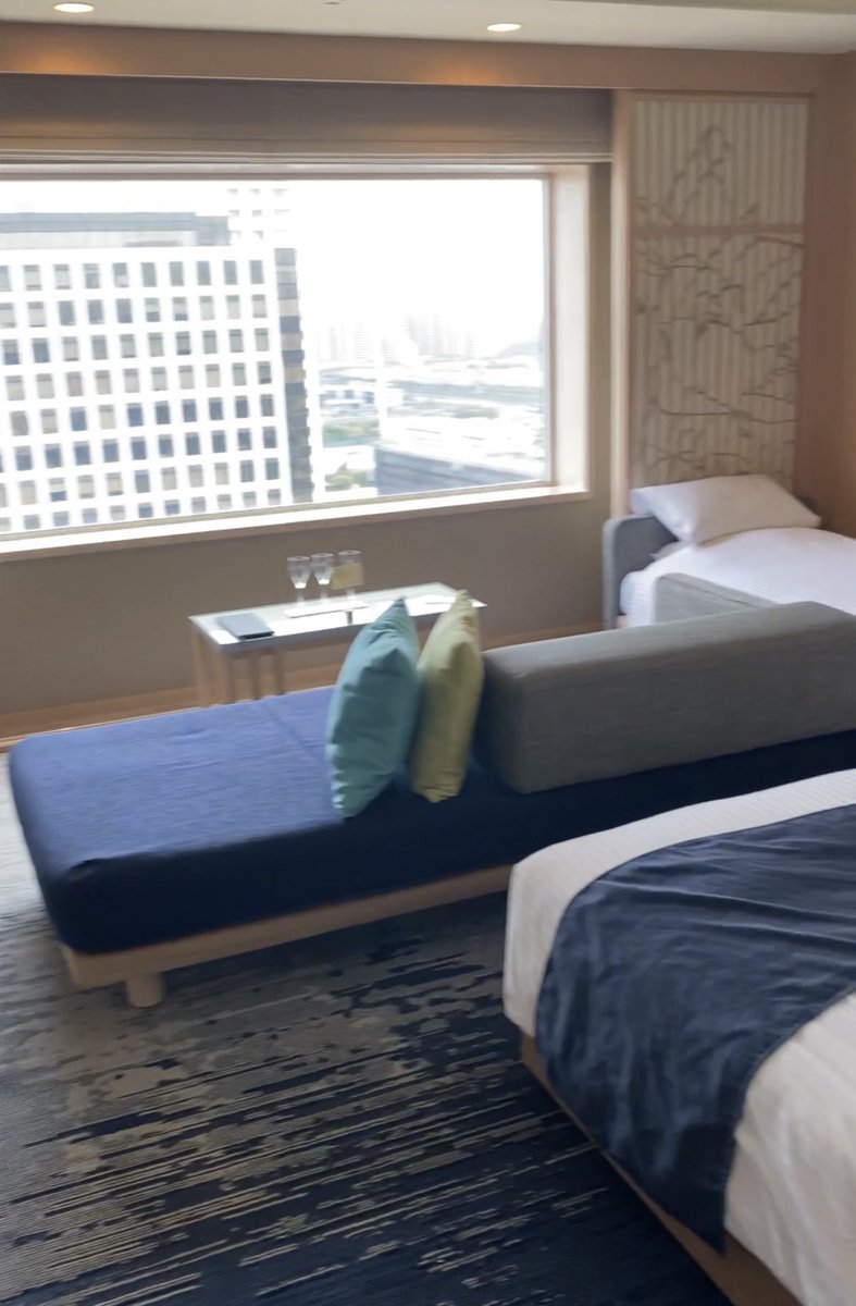 ディズニー行くなら、新浦安のブライトンホテルもオススメー！

オシャレなお部屋もあるよー。
（動画から切り出したから、ブレてる写真でごめんなさい😂）