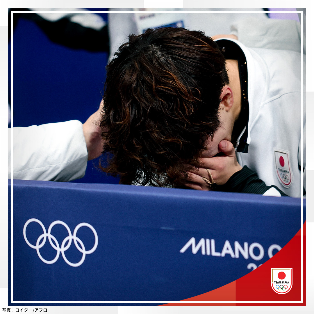 TeamJapan's tweet photo. #MilanoCortina2026
フィギュアスケート 団体 男子シングル FS⛸️

最終滑走で登場した佐藤駿 選手が、
ノーミスの演技で自己ベストを更新！

#TEAMJAPAN が銀メダル🥈を獲得しました！

@skatingjapan
#ともに一歩踏み出す勇気を https://t.co/nHurcLNeYS