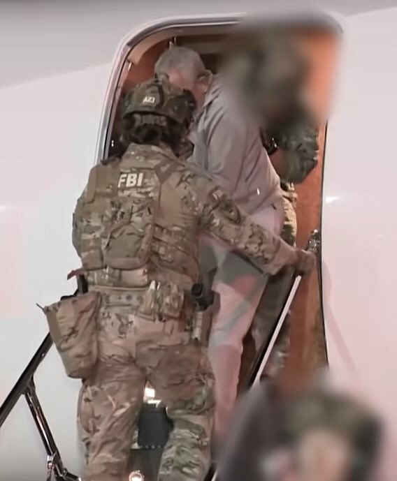 osTornadoOS's tweet image. Zubayr Al-Bakoush, an alleged leader of the 2012 attack in Benghazi, landed in Virginia.  Facing charges of murder, terror and arson, associated with his actions during the Benghazi attack that claimed the lives of four Americans including Ambassador Christopher Stevens. 🇺🇸🫡