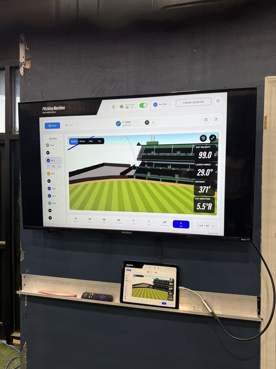 Finn Smith tweet media