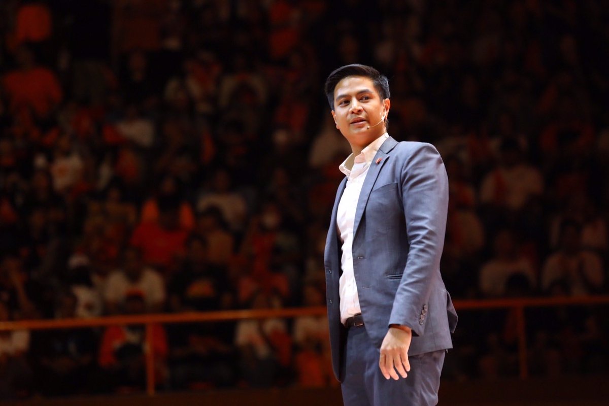 paritw92's tweet image. เสียงของประชาชนศักดิ์สิทธิเสมอ
.
พร้อมน้อมรับคำตัดสินจากประชาชนในการเลือกตั้งวันนี้ และพร้อมเดินหน้าเพื่อชนะใจประชาชนเพิ่มขึ้นให้ได้ในวันข้างหน้า
.
พักได้ แต่อย่าหยุด
ท้อได้ แต่อย่าถอย
ผิดหวังได้ แต่อย่าหมดหวัง