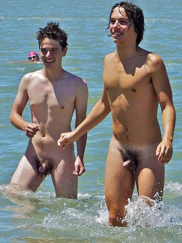 groupnakedguys2's tweet photo. Buddies with bush.
#hairycock #hairycocks #hairydick #hairydicks #pubes #malepubes #guypubes #malebush #manbush #fullbush https://t.co/QamEiz0hrZ
