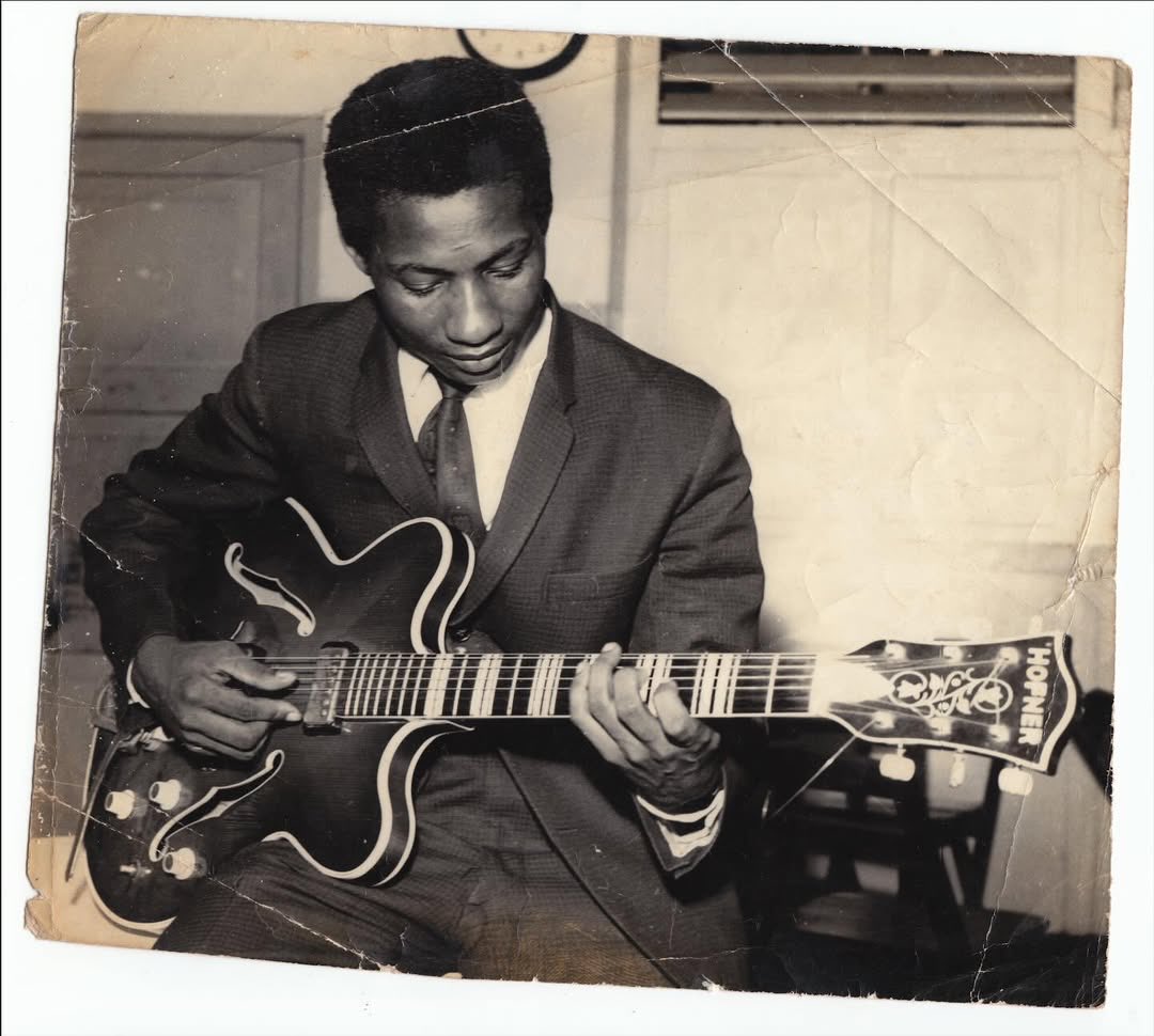 creatizine's tweet photo. Ebo Taylor: A legend, a pioneer, and a life well lived 🕊️ https://t.co/DHwRIHupjQ