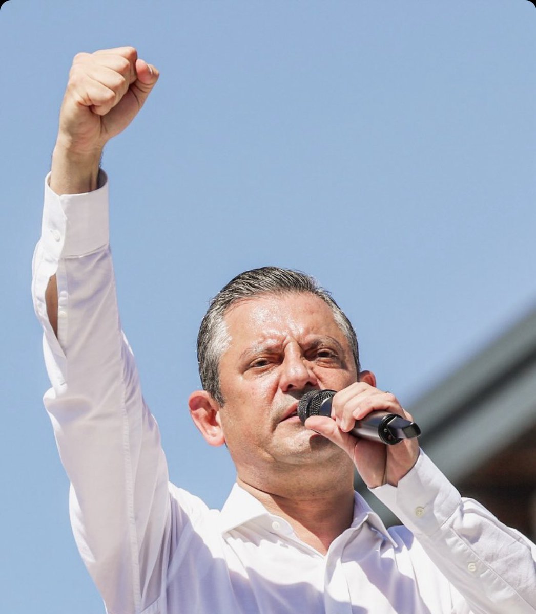 Biz Genel Başkanımız Özgür Özel’in yanında, Atatürk’ün izinde yolumuza devam ediyoruz, kim nereye giderse gitsin !
<a href="/eczozgurozel/">Özgür Özel</a>