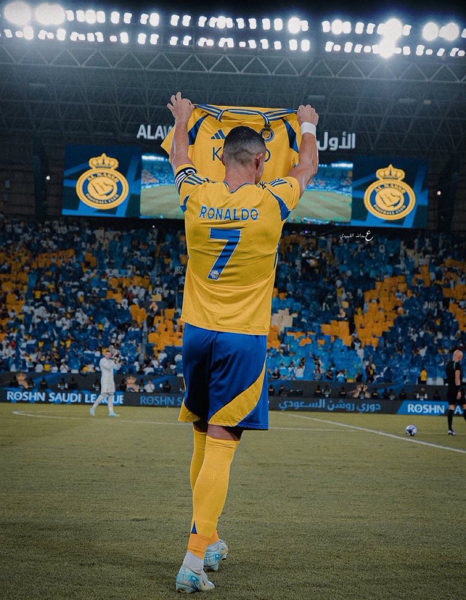 سلطان الزايدي #عكاظ tweet media