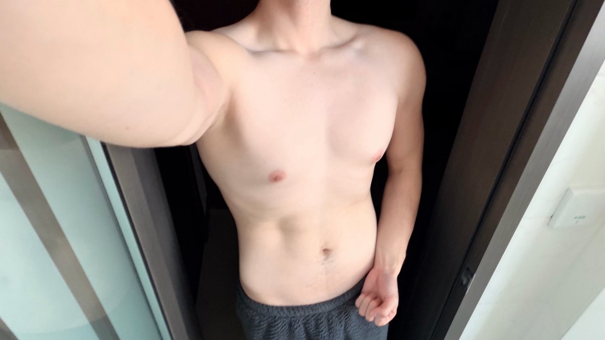 一碟肠粉 tweet media