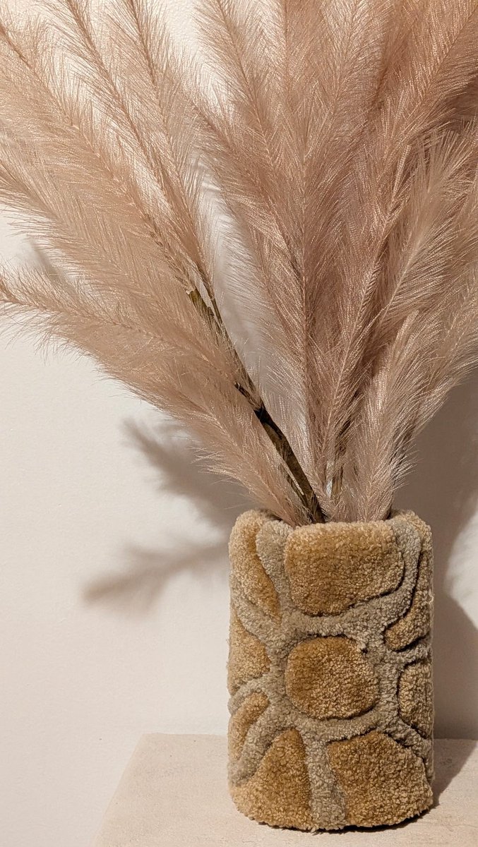 La Tuftinerie tweet media