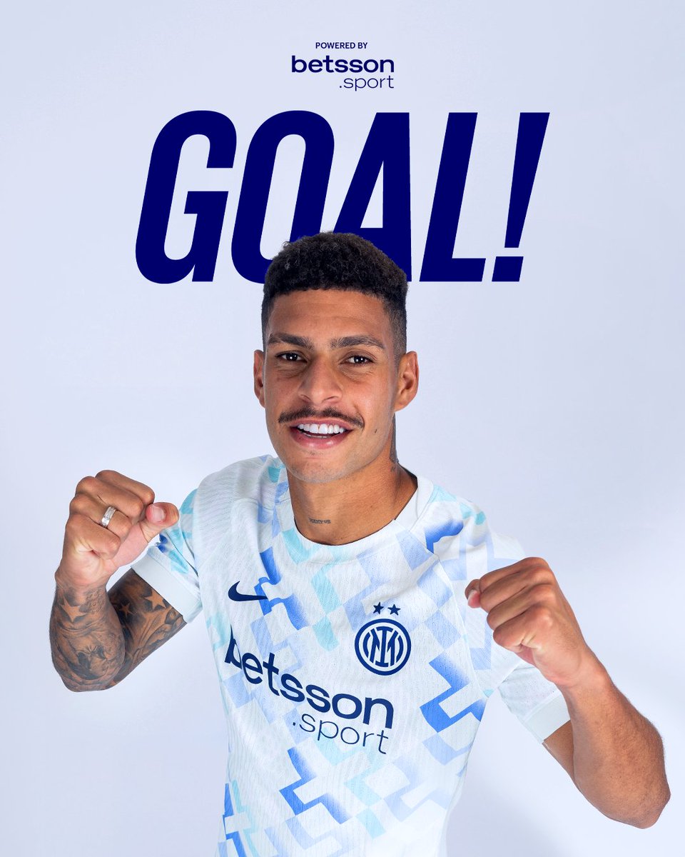 Inter's tweet photo. LUIS HENRIQUE BUTTA GIÙ LA PORTA 🚪

@BetssonSport https://t.co/xfRhsDKviQ