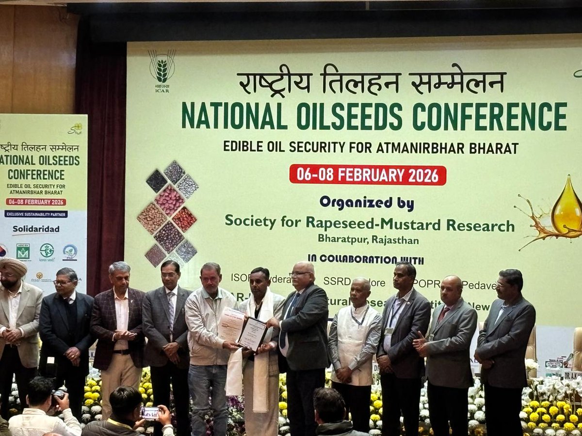sarwanent's tweet photo. Honored to receive the #Fellow #Award from the Society #SRMR. Grateful to the President, office bearers, and colleagues for their support and encouragement. #canola #gcirc 🙏 https://t.co/1g5khsqUzg