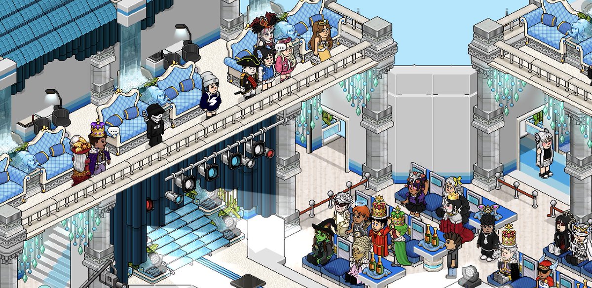 👑 DESFILE REALEZA 

Nesta Quinta realizemos um desfile mostrando a coleção realizada pelos nossos chefes dentro das atividades semanais da Adidas. 🪡🧵

Momentos especiais de um evento que traduz esse novo capítulo da agência. 🤩