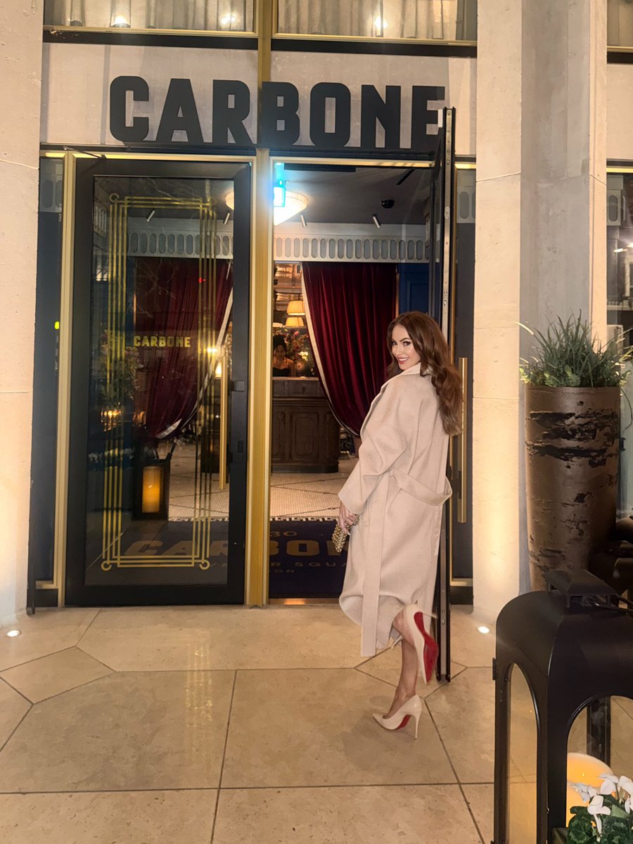 Laura Carter tweet media