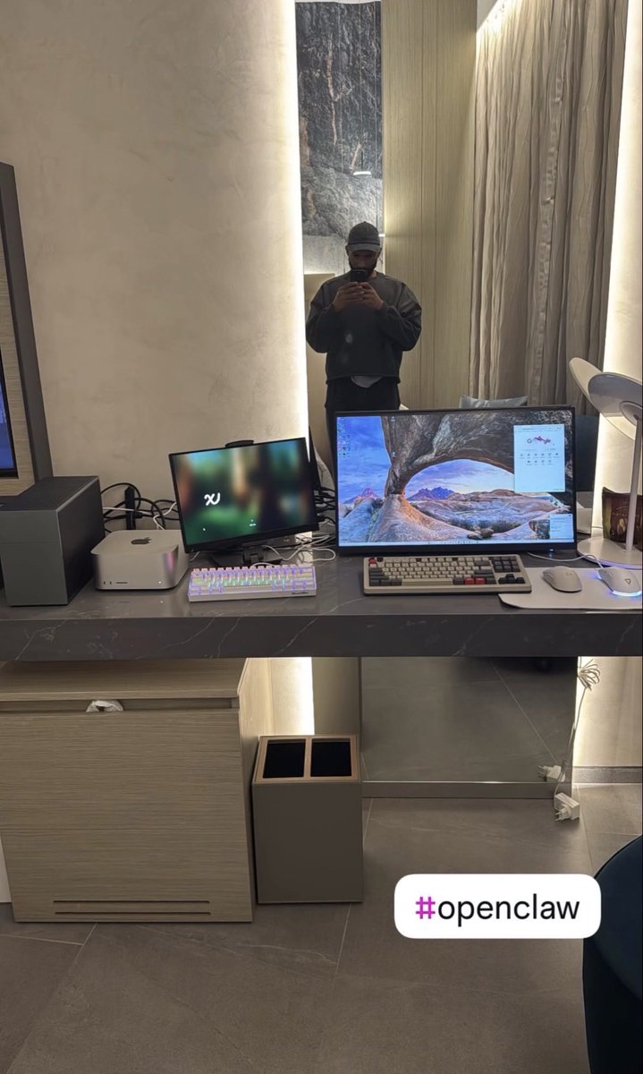 btchudson's tweet photo. #openclaw travel army 

System 1: 

Formd t1 (sub 10l case)
9950x3d (water cooled)
ASUS x870i 
96GB DDR5 6000 
96GB RTX PRO 6000 
4TB gen5 m2 

System 2: 
M3 Ultra Mac Studio 
96GB version (512gb on the way😍) 

Insane amount of ai HP on the go 😎 https://t.co/6gkJc6BP0r