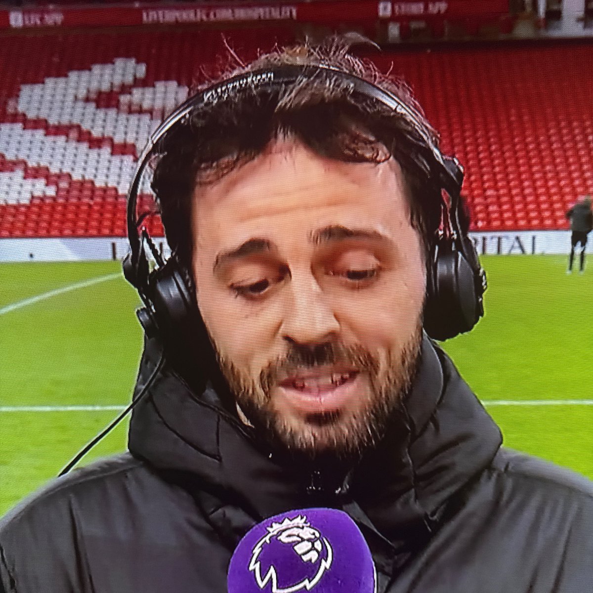 🚨🗣️ Bernardo Silva: "As captain, I have to do what David Silva, Kompany, Aguero and others did for me. It's a young team full of talents. They are good kids."