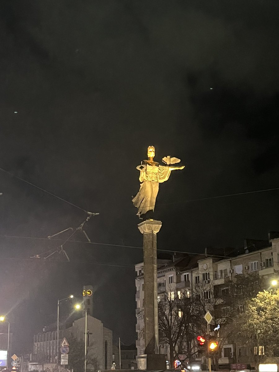 Susmaaaaa hadi konuşş