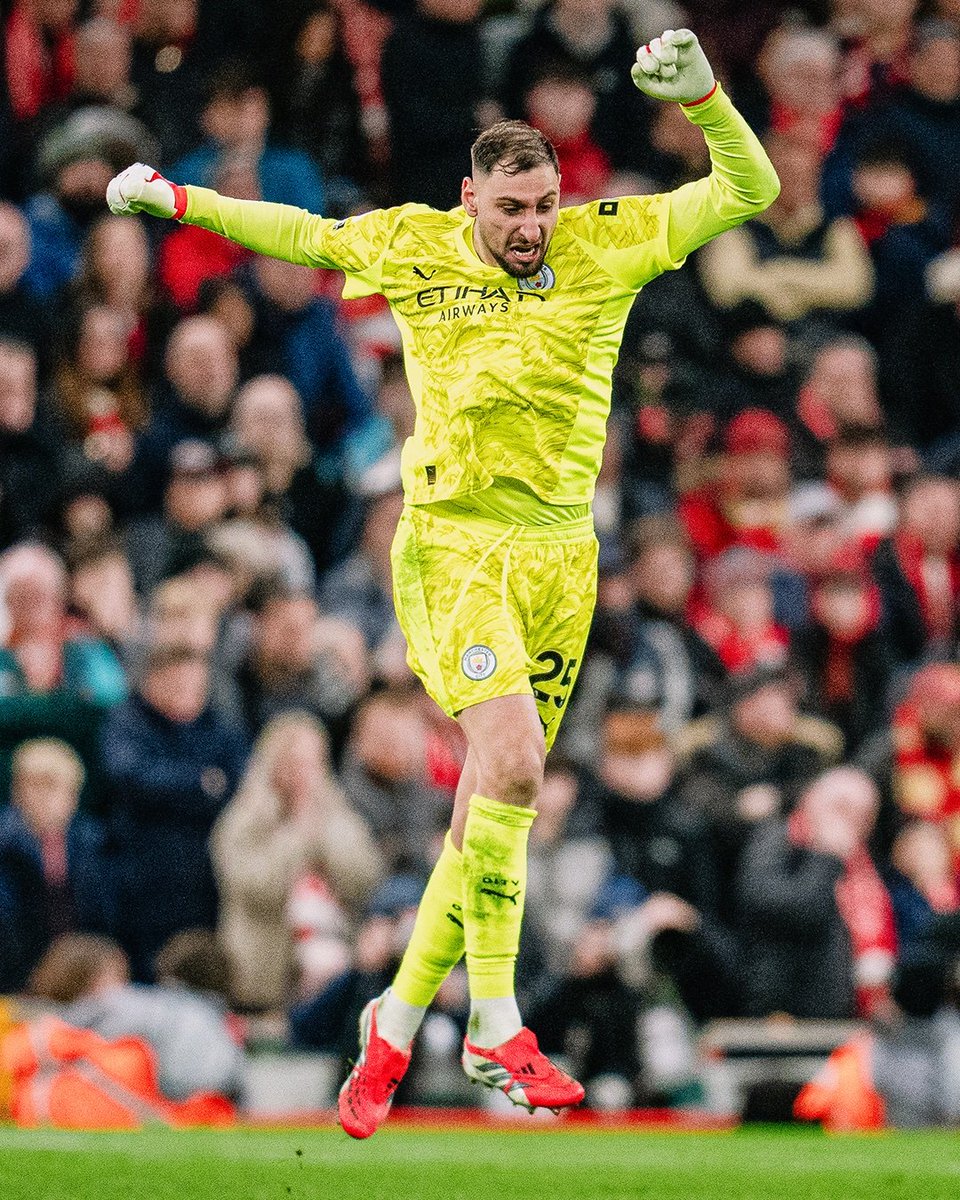 Gianluigi Donnarumma is an incredible goalkeeper but Senne Lammens is the best in the Premier League. 

Argue with win ratio.