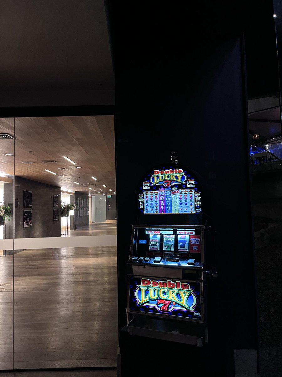 byrenatiitoo tweet media