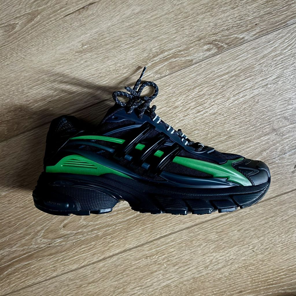 KicksFinder's tweet photo. IN HAND LOOK: Pharrell Williams x adidas Adistar Jellyfish "Triple Black" 🪼
February 14th, 2026

📸 @iAmTMCII https://t.co/Ioy9IOncmy