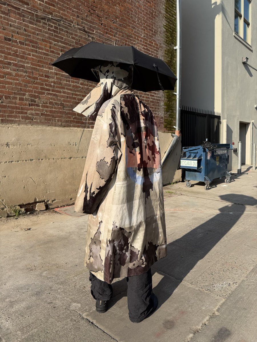 2flushh's tweet image. IVE SWAGUATED CLASS OF 26’