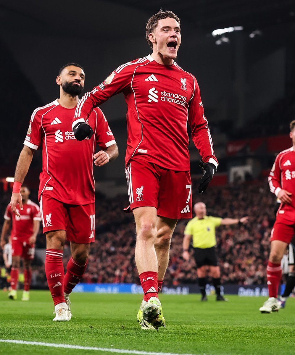 Florian Wirtz vs Manchester City:

0 Goals/Assists
0 Shots on Goal
0 Dribbles
0/2 Accurate Crosses
13 Possessions Lost

LIL UZI WIRTZ - HOMECOMING 🥹🥹🥹