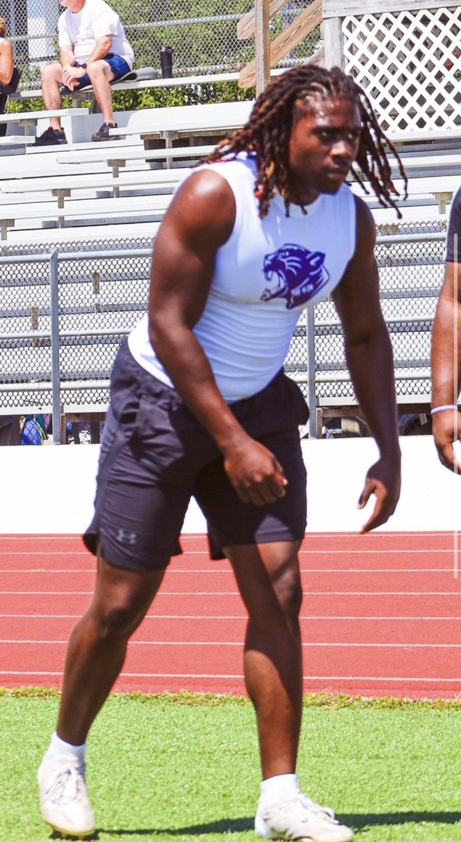 Roman Duckett tweet media