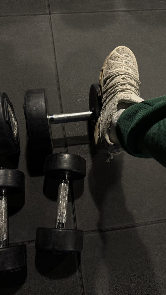 munhak31's tweet image. Dump