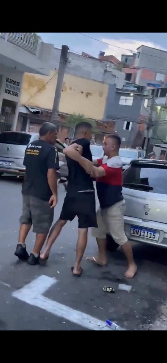 Heitordes tweet media