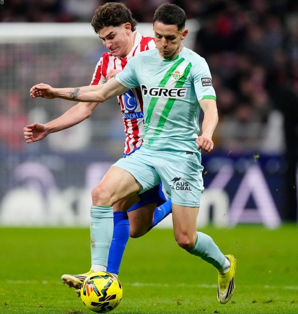 El partido de Álvaro Fidalgo, a nivel posicional, ha sido perfecto.