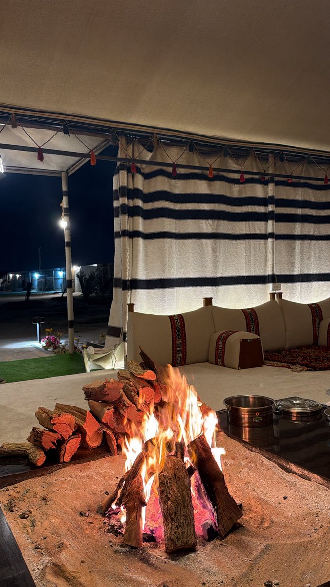 kw906v's tweet image. مساء الخيرات . ❤️‍🔥💐

مادام راسك حي سقها وقدها
وان سقتها سقها وقدها على الزين

النفس متعها ودور سعدها
بحدود مايسمح به العقل والدين .

#ALWAFRA
#alkuwait