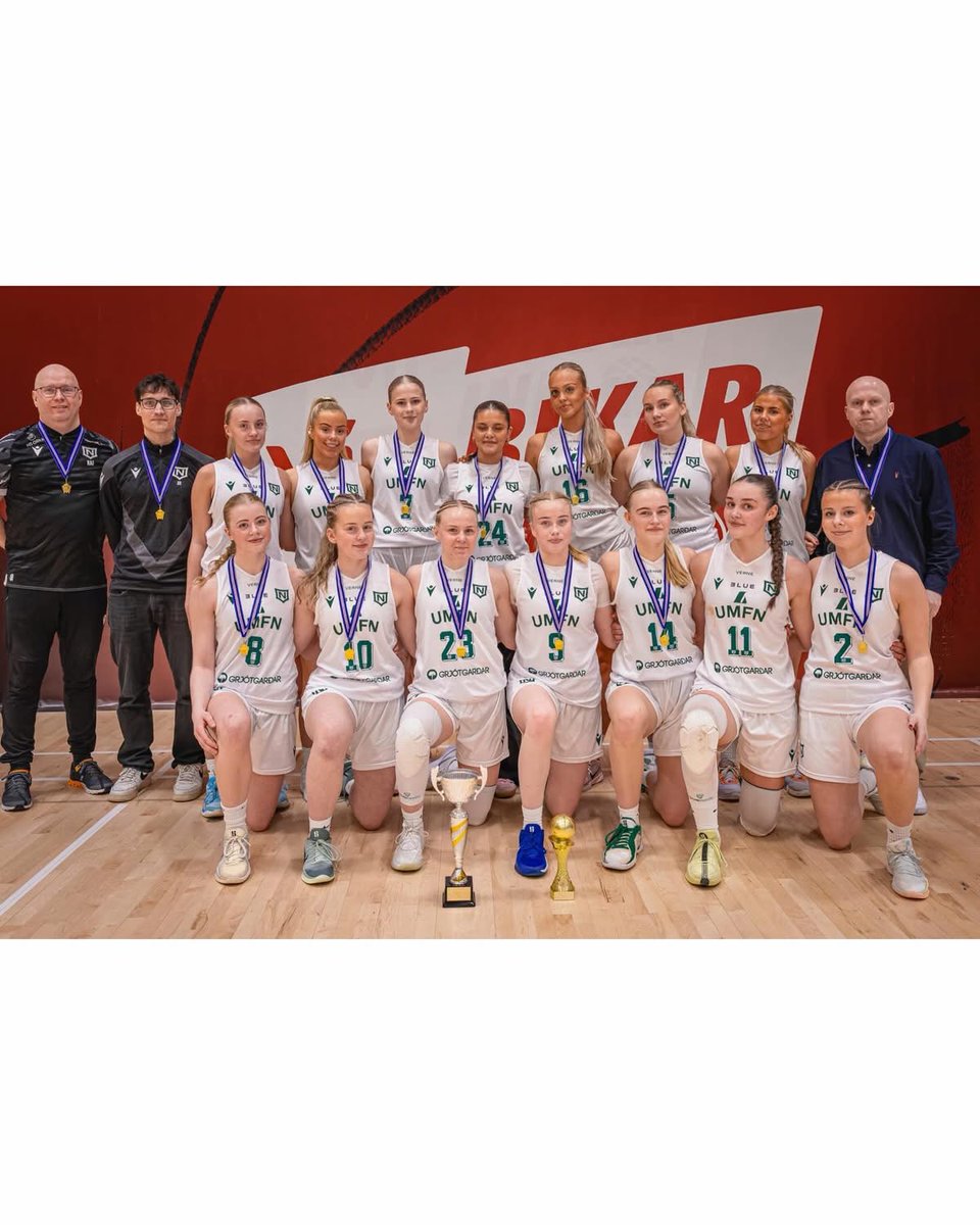 HuldaMariaA11's tweet photo. Icelandic CUP champions 🏆

Rollercoster game and a awesome 87-85 win 🥇 

Tough to play with injury but when a trophy is on the line you fight through it 💪

Was named MVP after game 

30 points
7 assists 
4 rebounds 
4 steals 

Amazing how many showed up to cheer us 💚 https://t.co/vWVpHM9saD