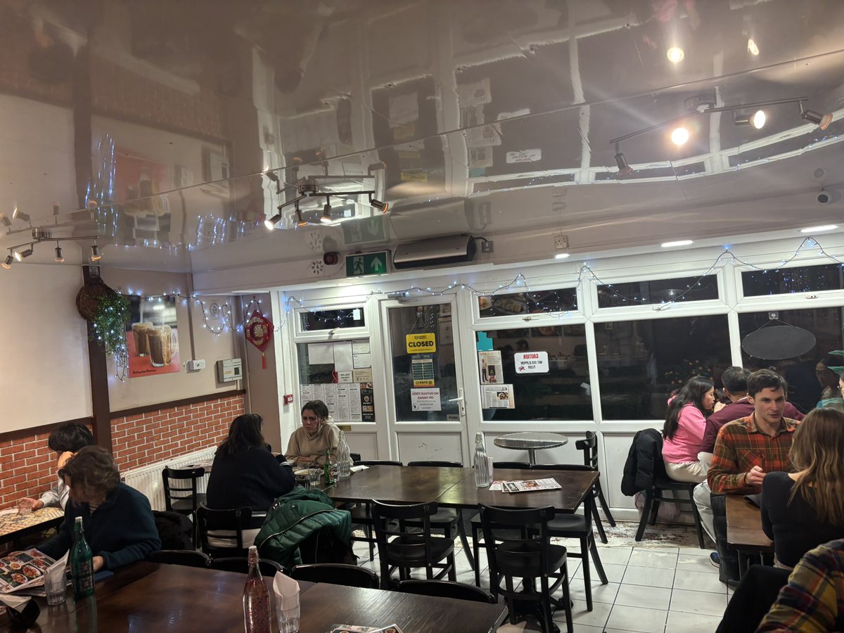 thuruo's tweet photo. I'm feeling a nostalgie.
Last time to see my lovest restaurant and staff. https://t.co/gxg6CtiP4y