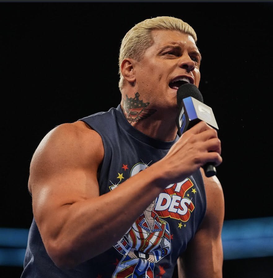 CodyPinterest's tweet photo. #SmackDown https://t.co/uKAzLs0pbt