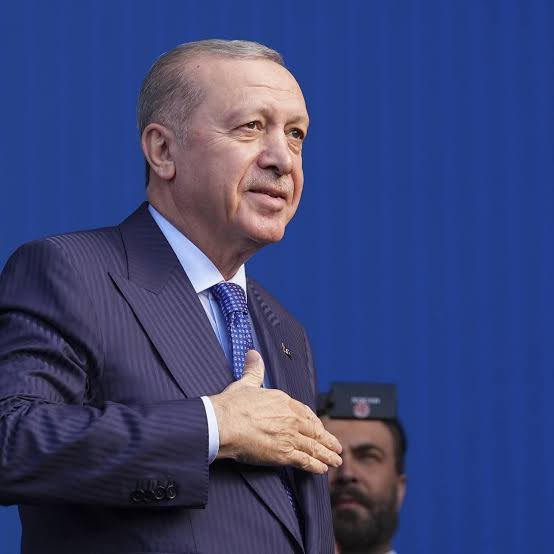 ismailsonmez34's tweet photo. Bu millet bir anne duası
gibi içten sevdi seni.
#varol https://t.co/7AuwDatVgH