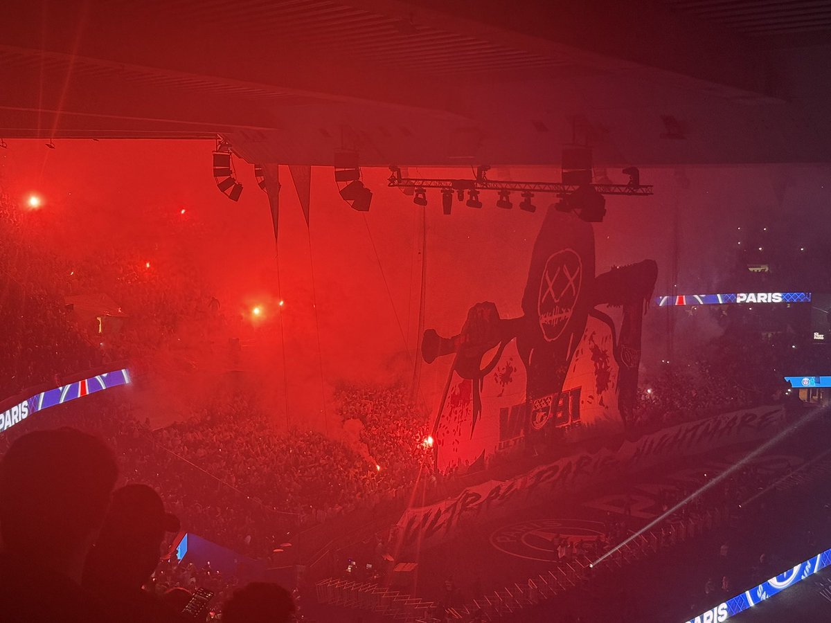 PSG COMMUNITY tweet media