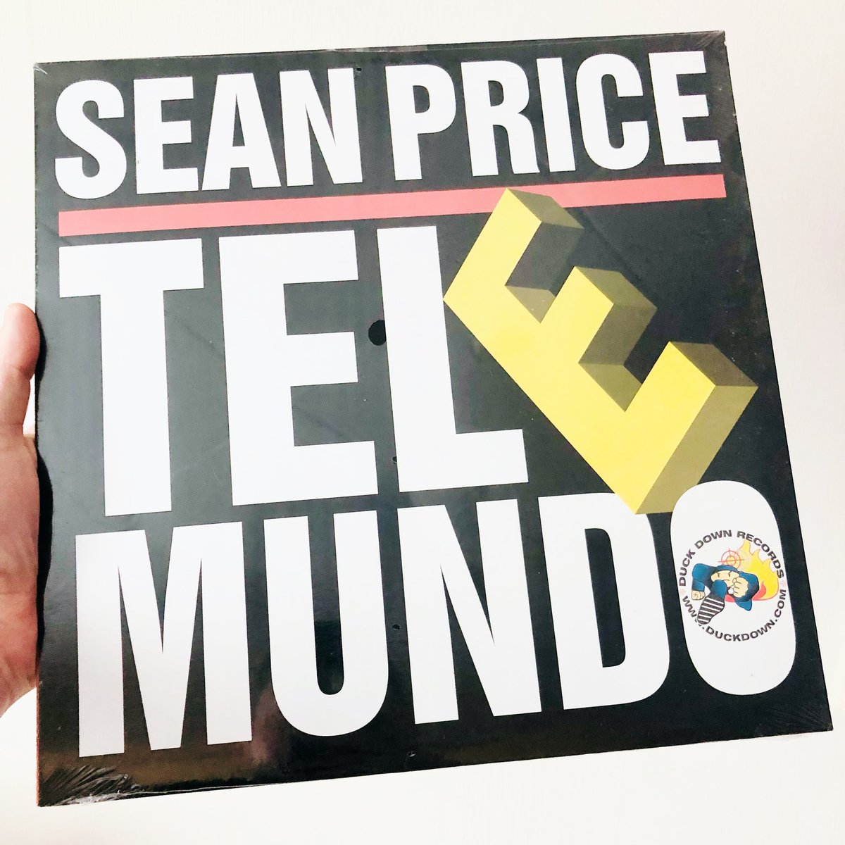 RyanProctor75's tweet image. Sean Price ft Agallah - “Tel E Mundo” (Duck Down / 2002) #DigginInMyCrates #RIPSeanPrice #00sHipHop #Vinyl youtu.be/IaxaeOndCEk?si…