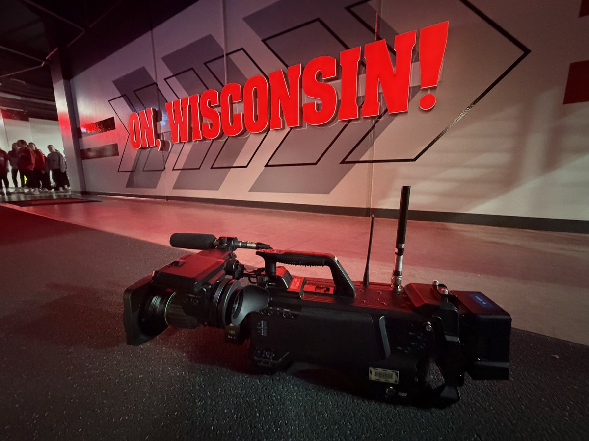 tracebrowning's tweet image. Last game of six straight days. Go Badgers 🦡