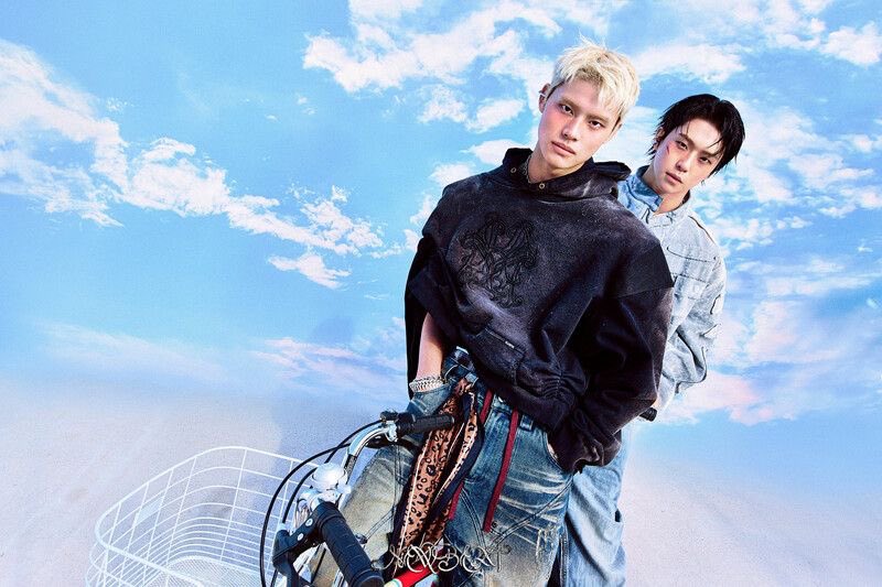 #NEWBEAT’s Spotify album streams

‘RAW AND RAD’ - 2.172.429 ( + 3.093 )
‘Cappuccino’ - 246.272 ( + 542 ) 
‘LOUDER THAN EVER’ - 575.186 ( + 2.897 )

Total : 2.996.784 ( + 6.532 )