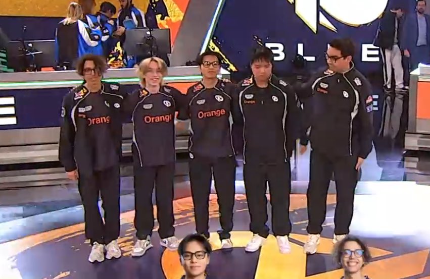 hazel1euw's tweet image. not the result we all hoped for but still very happy to end the split on a win, 

special thank you to all KC fans who made the trip and came to support us in person