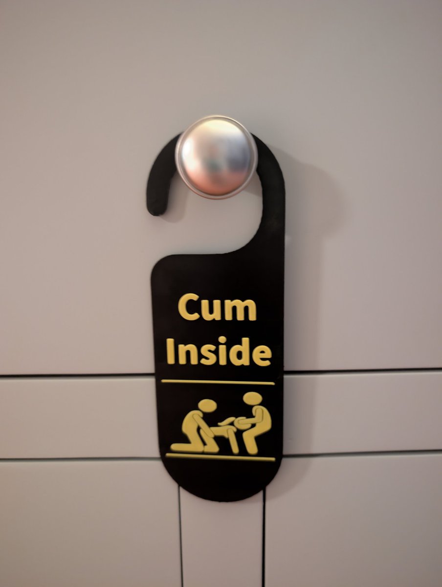 pineapple_dk's tweet photo. Mmf door hangers . Many designs available 
DM us for more info
#swingers
#swingerslifestyle
#mmf
#groupfun https://t.co/QX6EBGoBM3