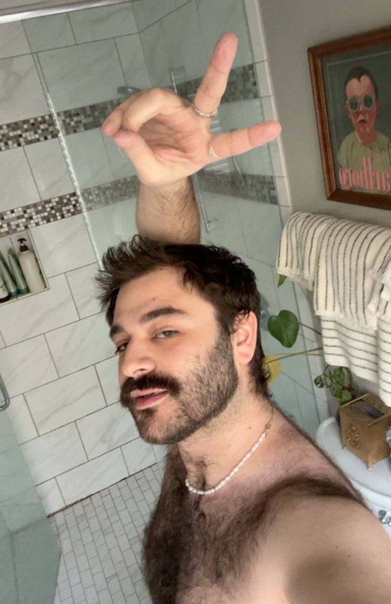 Princess of Genovia tweet media