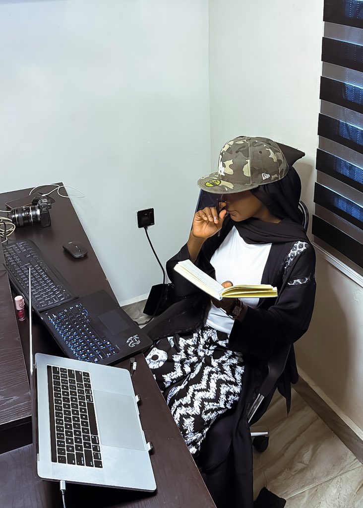 Edit_by_Eeshat tweet media