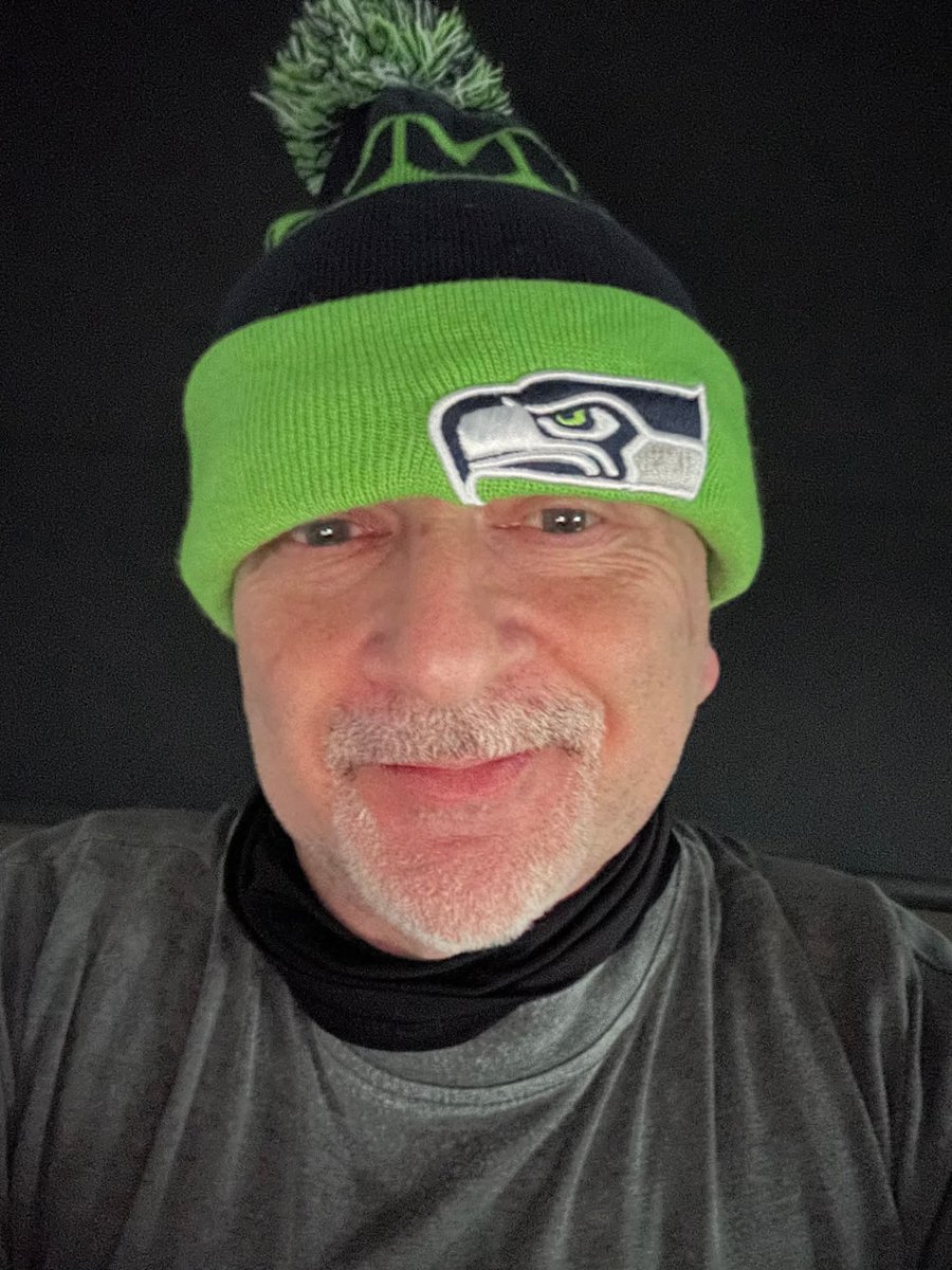 I feel a Crazy Game is about to Unfold for us, Go Seahawks 

#SuperBowl2026 
#Seahawks