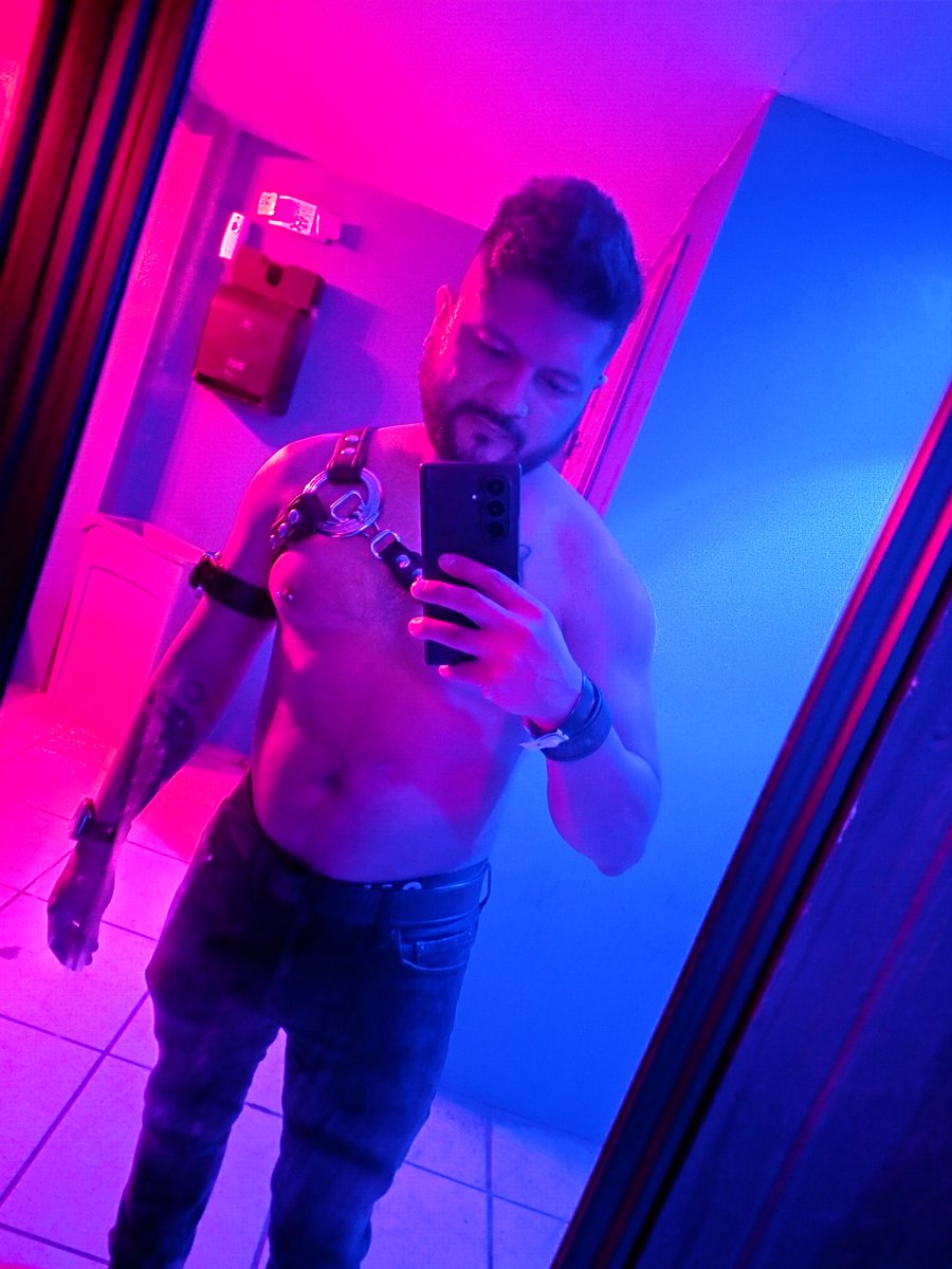 Tiger_Boy_'s tweet photo. Need more leather 🤪 https://t.co/bJmWkJUFuz
