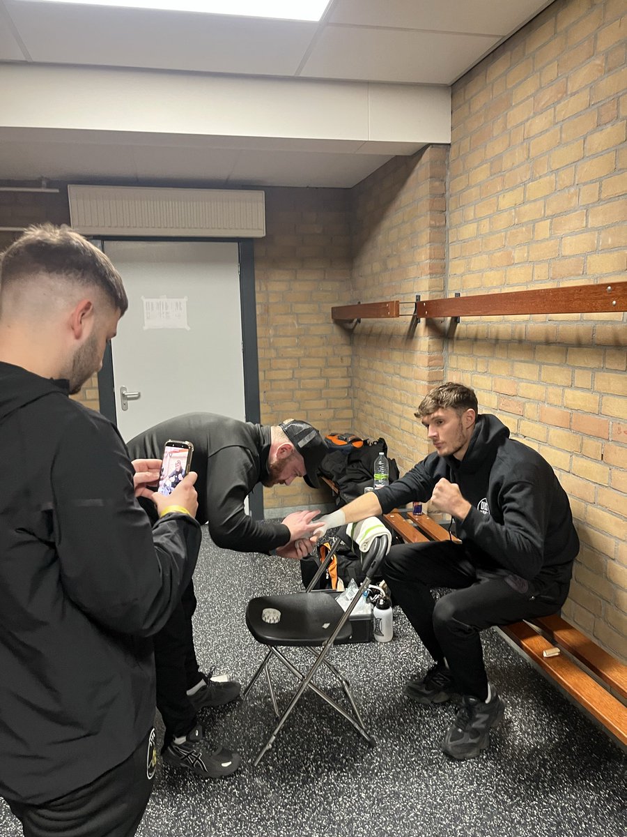 Curtis Woodhouse BEM tweet media