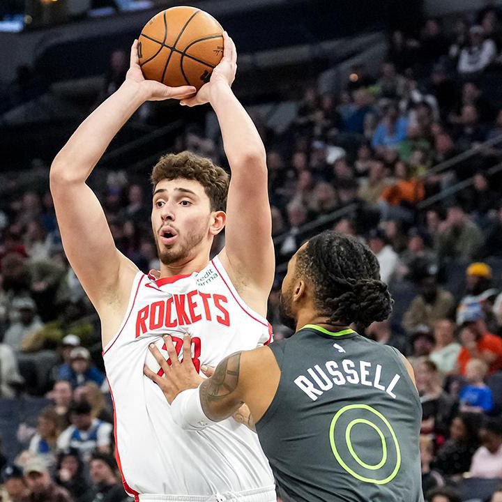 Alperen Şengün 2. kez NBA AllStar'da

Milli basketbolcu Alperen Şengün, Shai GilgeousAlexander'ın sakatlığı nedeniyle NBA AllStar maçına yedek olarak seçildi.