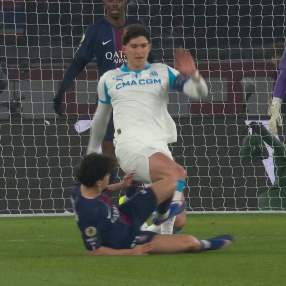 Footballogue tweet media