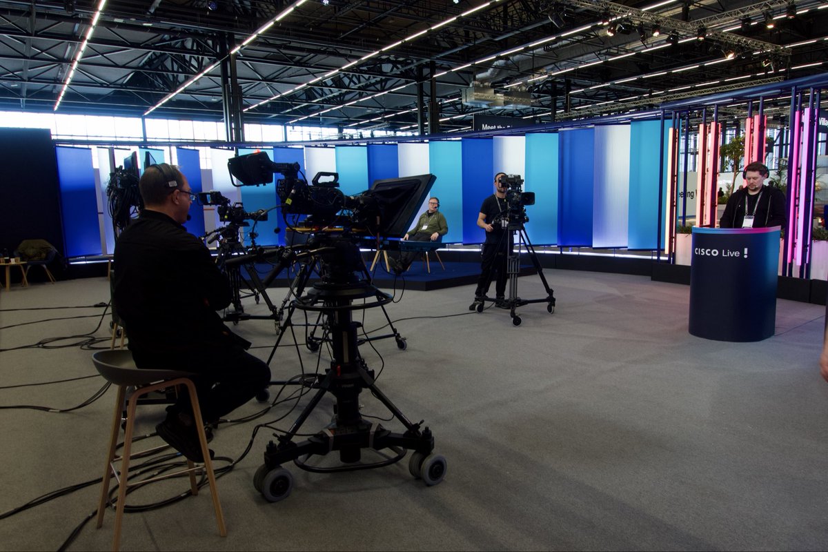 Riikka Sihvonen tweet media