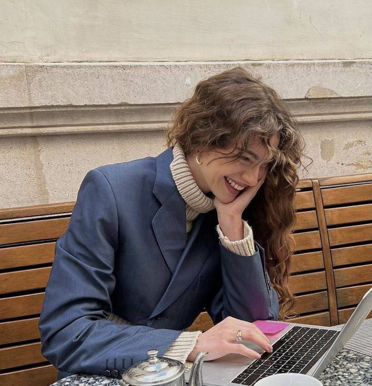 نسرين tweet media