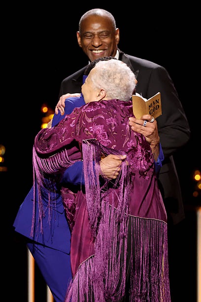 Yo’ Favorite GRAMMY AWARD-WINNING Cousin tweet media